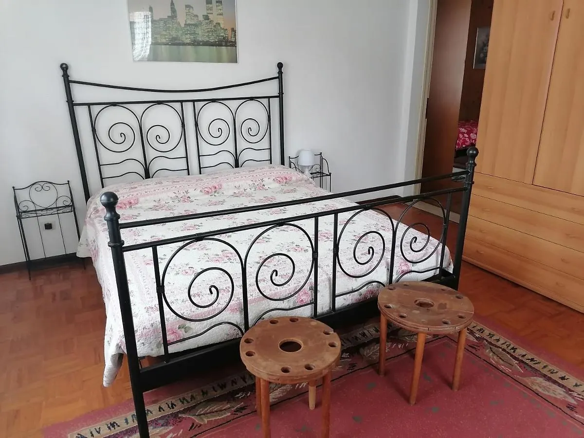 Ciasa De Bona Apartment Domegge di Cadore