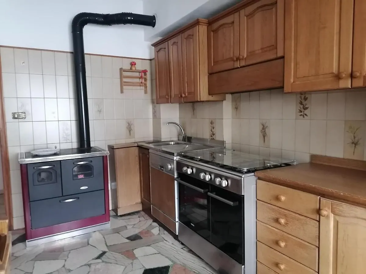 Ciasa De Bona Apartment Domegge di Cadore